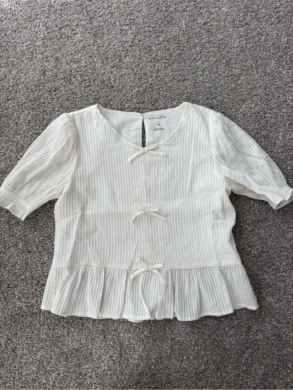 Owillo White Ruffled Tie-Front Blouse